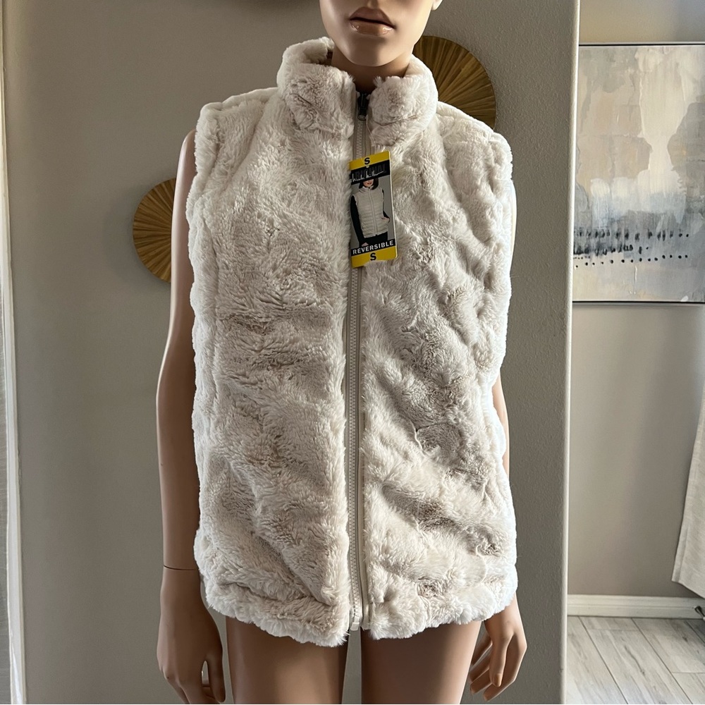 Nicole Miller Cream Faux Fur Vest